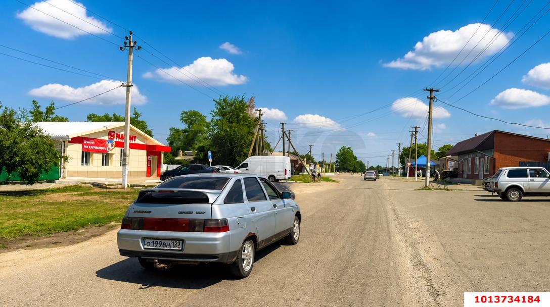 Фото №3: Торговое помещение 145&nbsp;м², 1/1&nbsp;эт. - Челбасская, ул. Красная, 106
