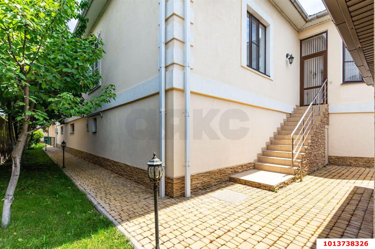 Фото №3: Дом 458&nbsp;м² + 8&nbsp;сот., 2&nbsp;эт. - Краснодар, Калинино, имени Петра Метальникова, мкр. Прикубанский внутригородской округ, ул. Безкровного