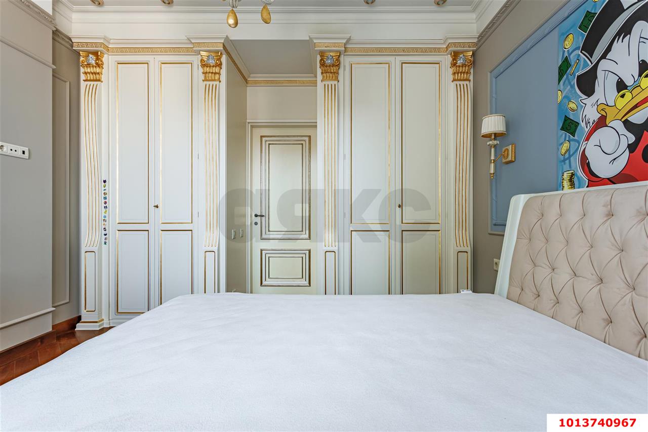 Фото №2: 3-комнатная квартира 150&nbsp;м², 11/22&nbsp;эт. - Краснодар, Западный внутригородской округ, мкр. Центральный, ул. Кубанская набережная, 37