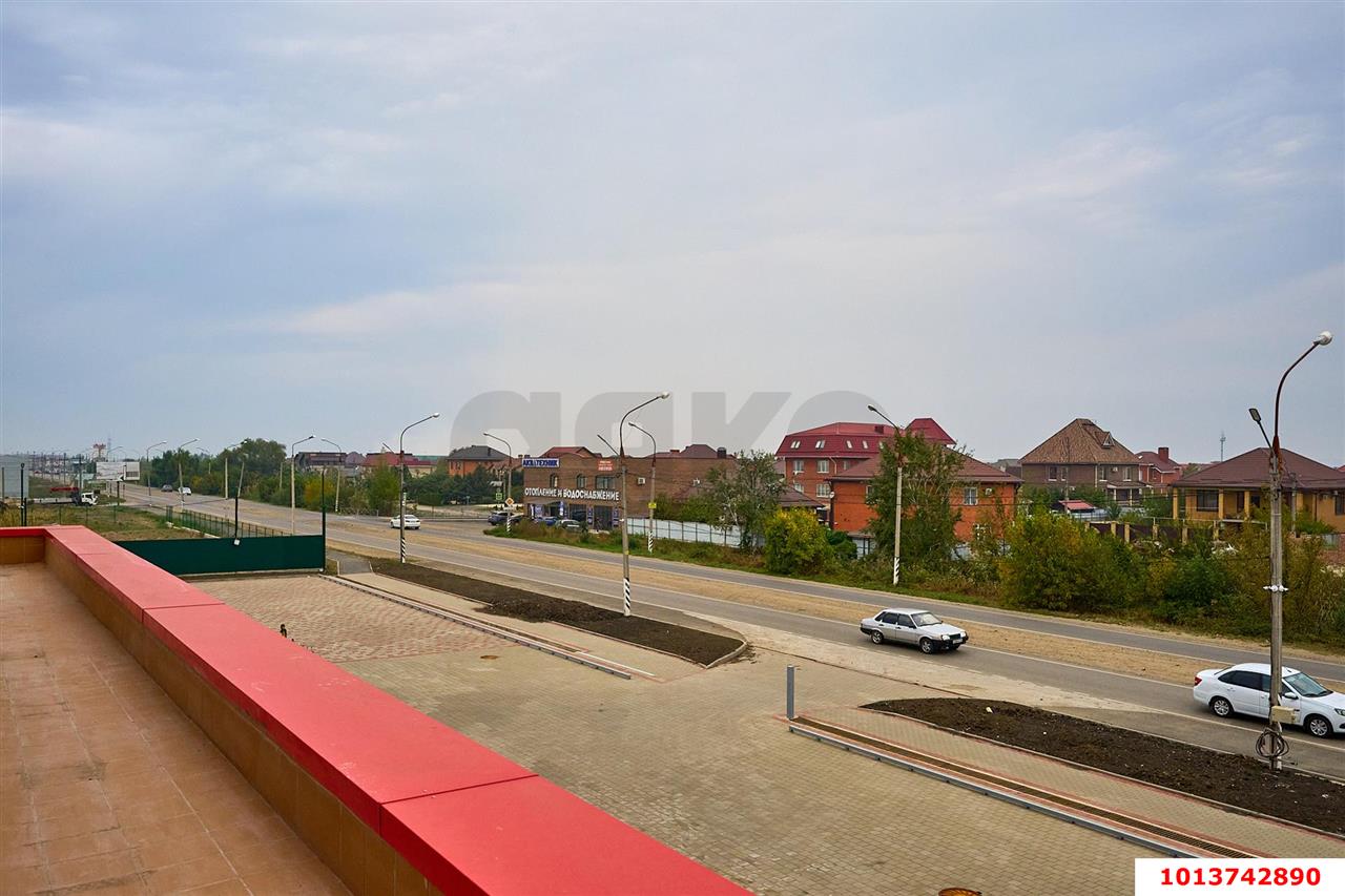 Фото №4: Торговое помещение 1900&nbsp;м², 2/2&nbsp;эт. - Яблоновский, ул. Дорожная, 111А