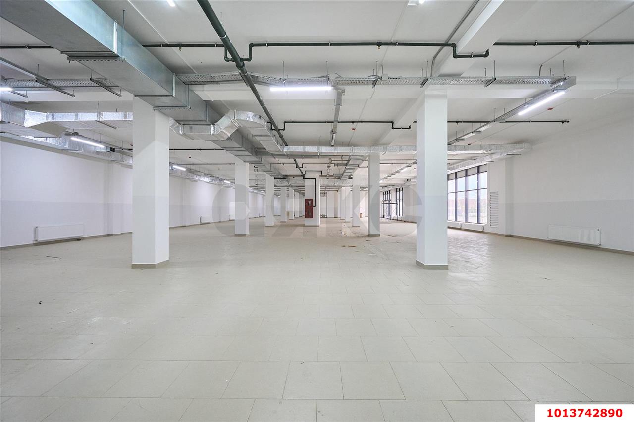 Фото №7: Торговое помещение 1900&nbsp;м², 2/2&nbsp;эт. - Яблоновский, ул. Дорожная, 111А