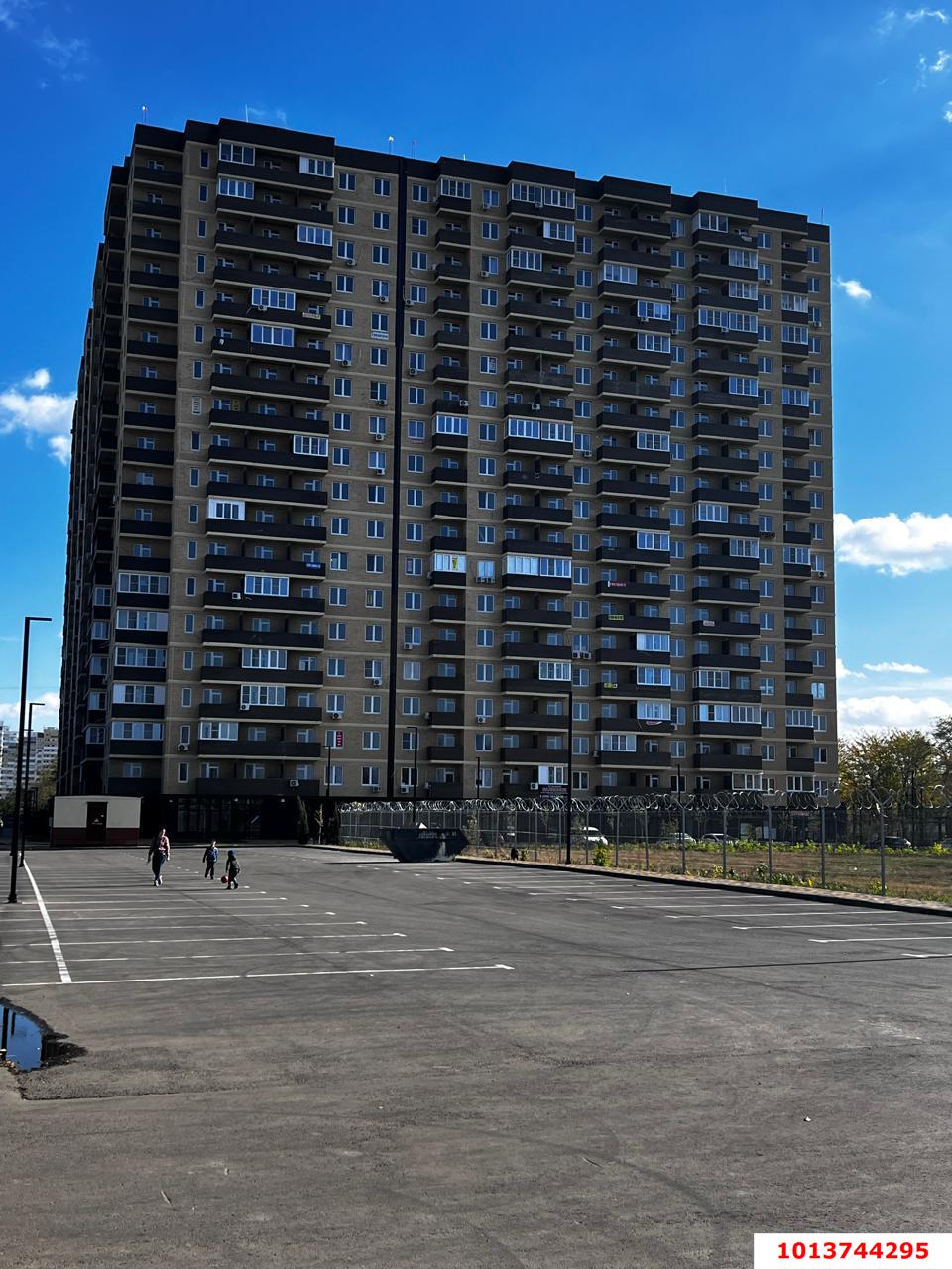 Фото №2: Торговое помещение 48&nbsp;м², 1/19&nbsp;эт. - Краснодар, Прикубанский внутригородской округ, мкр. Молодёжный, ул. Дубравная, 1