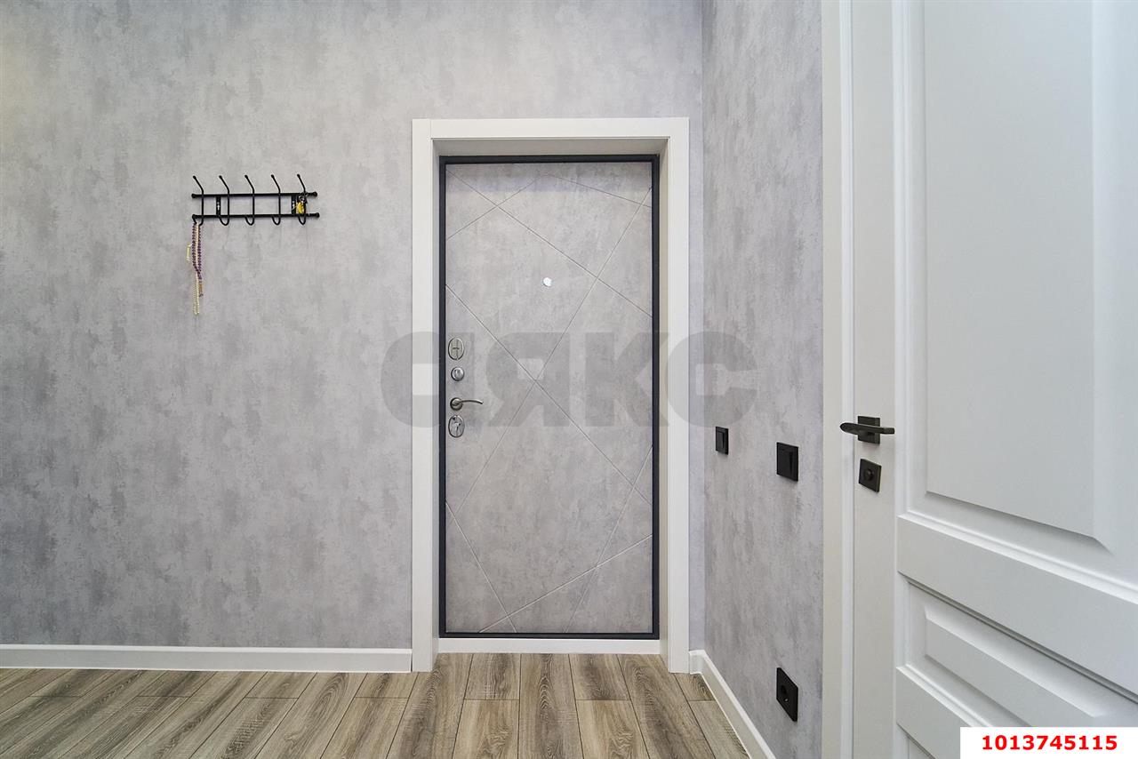 Фото №10: 1-комнатная квартира 35&nbsp;м², 9/19&nbsp;эт. - Краснодар, Прикубанский внутригородской округ, Калинино, Завод Радиоизмерительных Приборов, мкр. ЖК Акварели-2, ул. Тепличная, 62/1к5