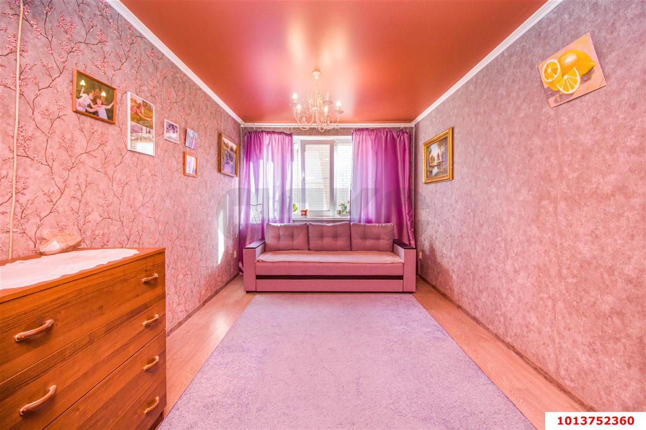 Фото №2: 2-комнатная квартира 100&nbsp;м², 4/4&nbsp;эт. - Краснодар, Прикубанский внутригородской округ, мкр. Музыкальный, ул. им. Хаджинова М.И., 21