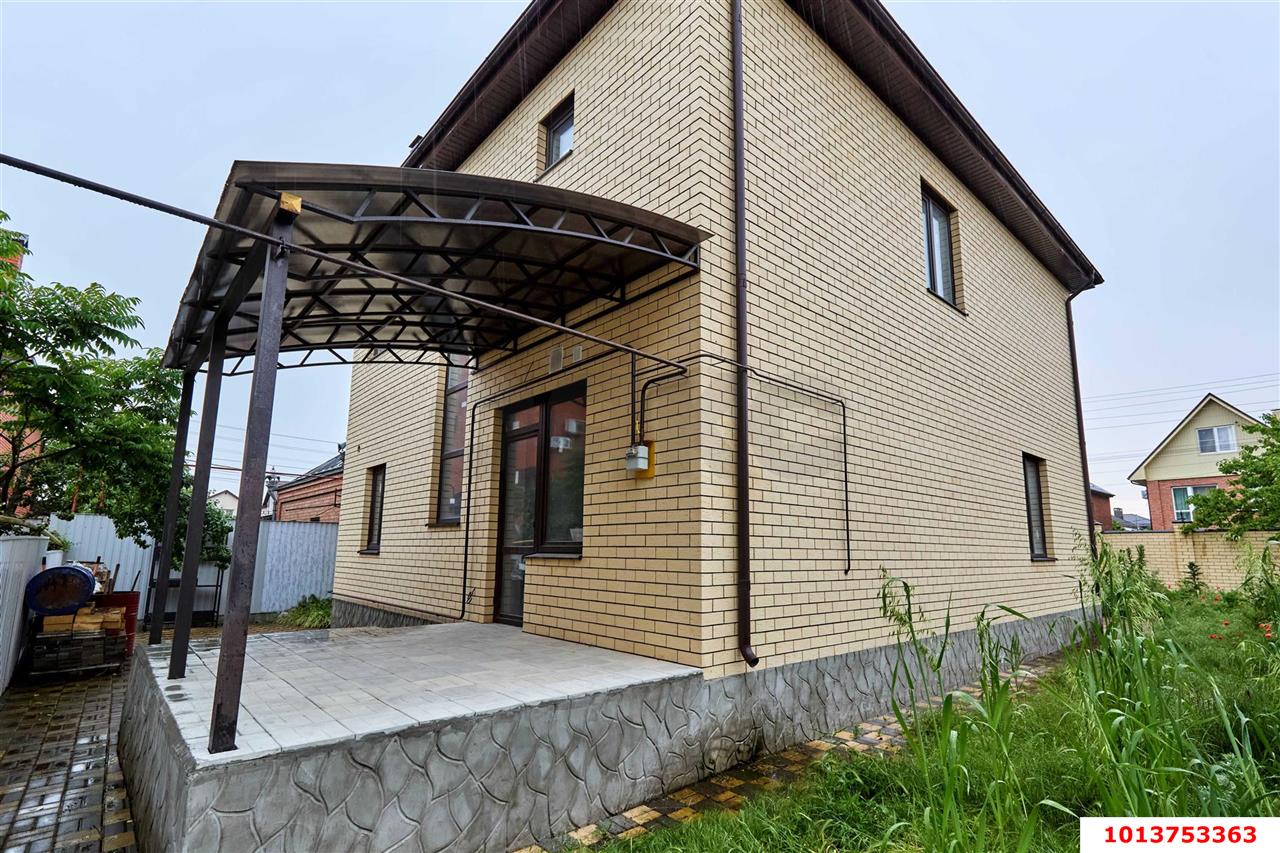 Фото №3: Дом 184&nbsp;м² + 4.01&nbsp;сот., 2&nbsp;эт. - Краснодар, Прикубанский внутригородской округ, мкр. Табачная Фабрика, ул. Дачная