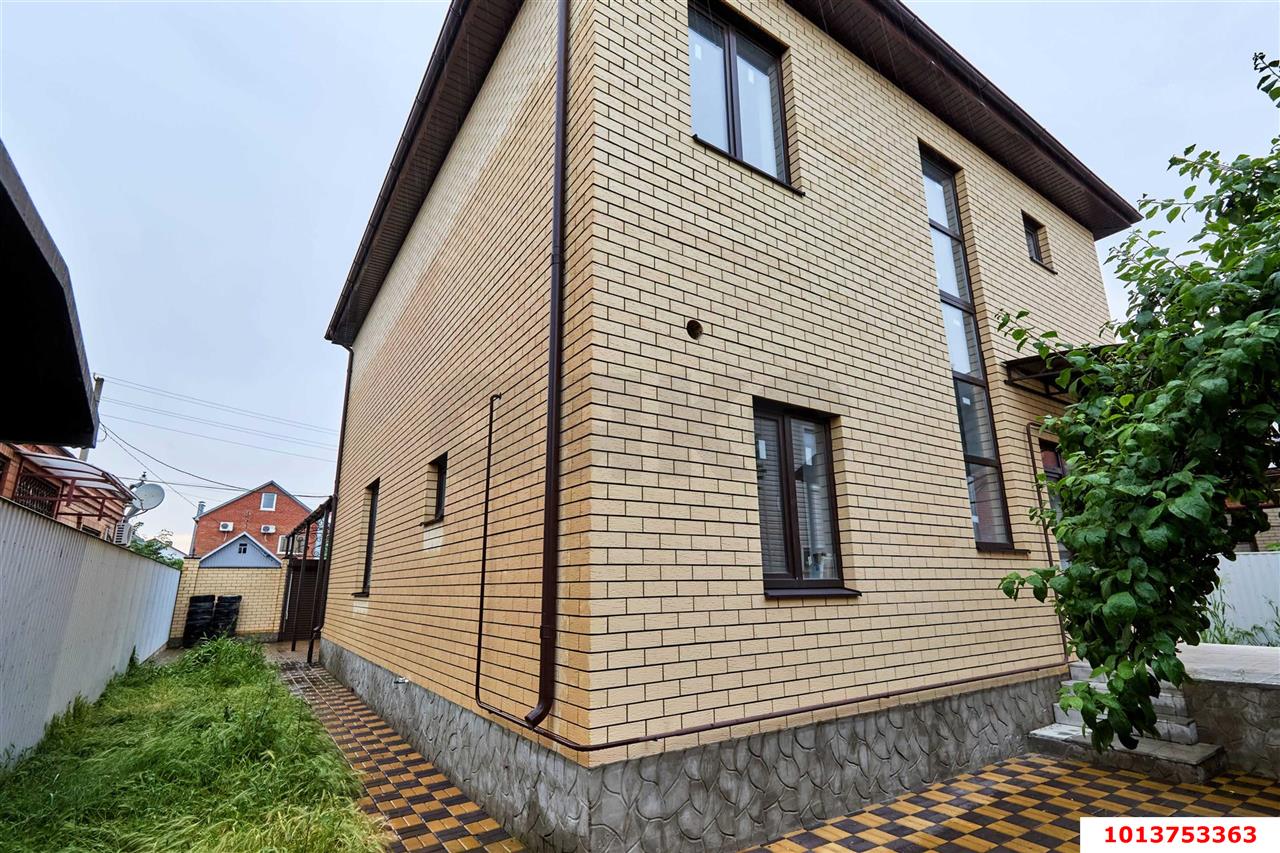 Фото №4: Дом 184&nbsp;м² + 4.01&nbsp;сот., 2&nbsp;эт. - Краснодар, Прикубанский внутригородской округ, мкр. Табачная Фабрика, ул. Дачная