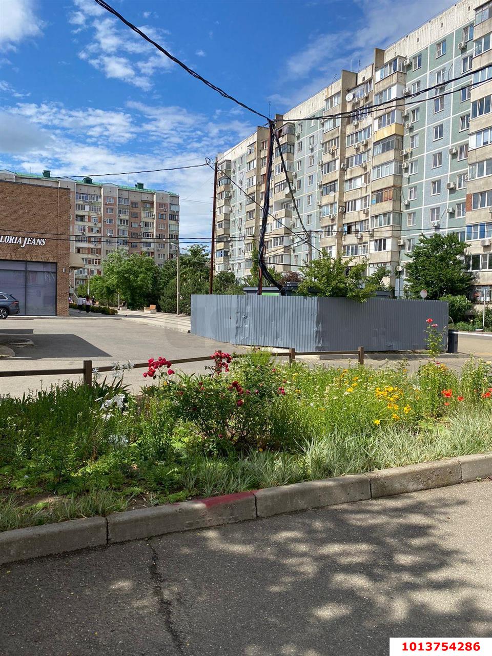 Фото №7: Торговое помещение 23&nbsp;м², 2/2&nbsp;эт. - Краснодар, Западный внутригородской округ, мкр. Юбилейный, пр-кт Чекистов, 17Е