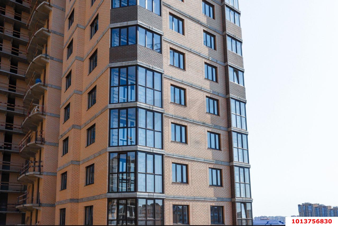 Фото №8: 2-комнатная квартира 56&nbsp;м², 19/24&nbsp;эт. - Краснодар, Прикубанский внутригородской округ, Калинино, мкр. Завод Радиоизмерительных Приборов, ул. Российская