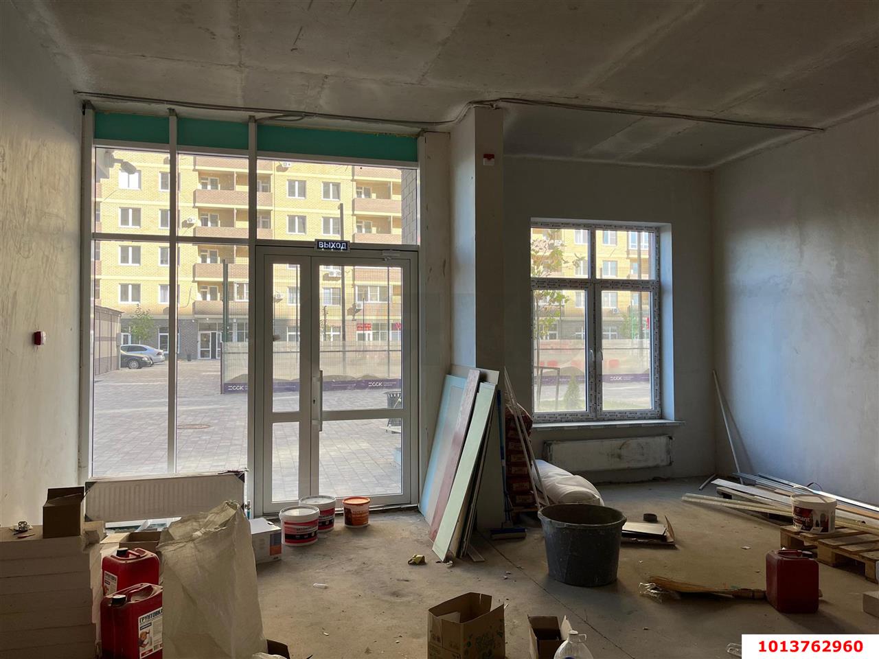 Фото №5: Торговое помещение 47&nbsp;м², 1/16&nbsp;эт. - Краснодар, Прикубанский внутригородской округ, мкр. жилой комплекс Дыхание, ул. Лётчика Позднякова, 2к18