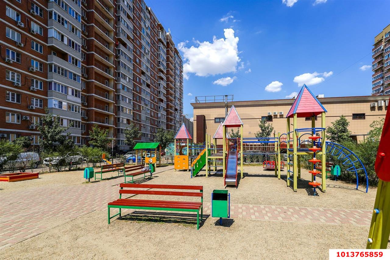Фото №11: 1-комнатная квартира 36&nbsp;м², 9/17&nbsp;эт. - Краснодар, Прикубанский внутригородской округ, Музыкальный, ЖК Акварели, мкр. имени Петра Метальникова, ул. Петра Метальникова, 3/1к1