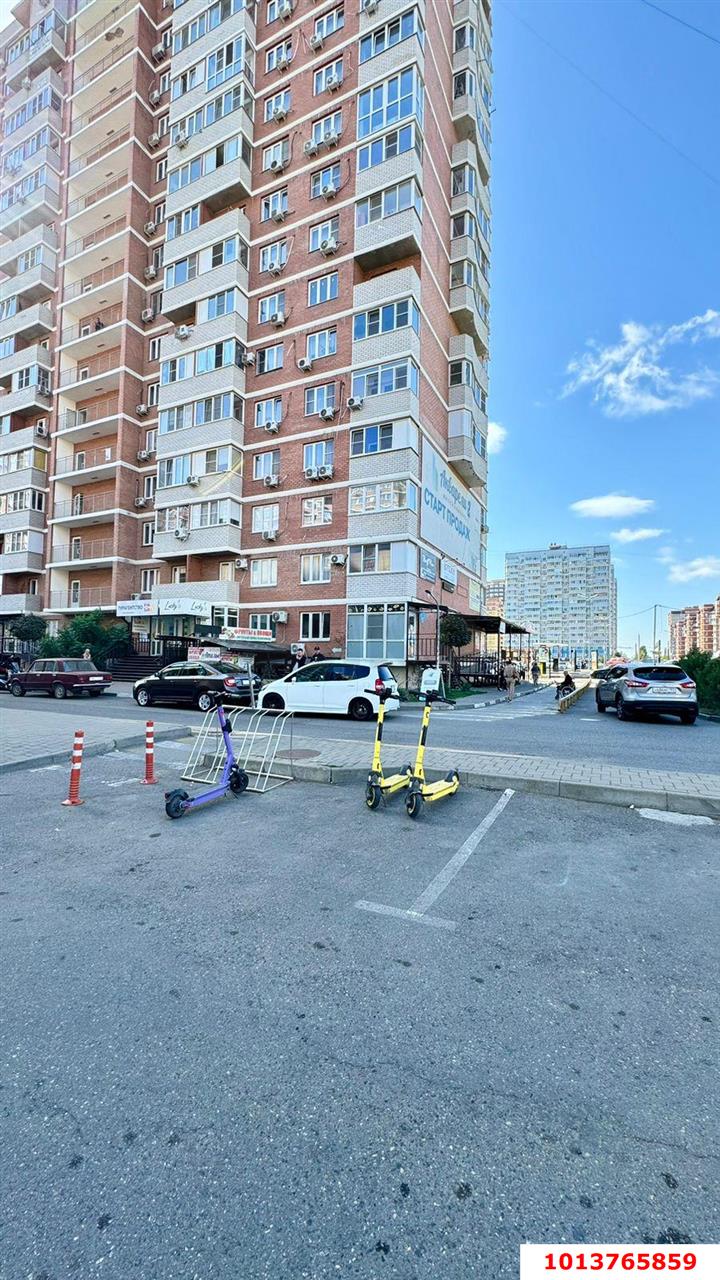 Фото №8: 1-комнатная квартира 36&nbsp;м², 9/17&nbsp;эт. - Краснодар, Прикубанский внутригородской округ, Музыкальный, ЖК Акварели, мкр. имени Петра Метальникова, ул. Петра Метальникова, 3/1к1
