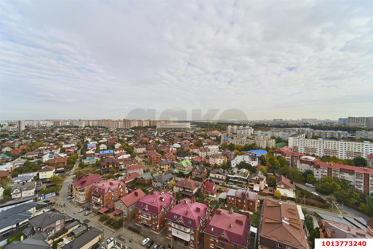Фото №1: Пентхаус 256&nbsp;м², 20/21&nbsp;эт. - Краснодар, Прикубанский внутригородской округ, Школьный, Круглик, мкр. жилой комплекс Версаль, ул. Черниговская, 1