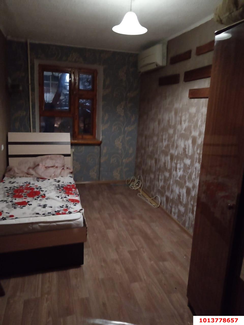 Фото №6: 3-комнатная квартира 57&nbsp;м², 1/5&nbsp;эт. - Новороссийск, р. Центральный, пр-кт Ленина, 22