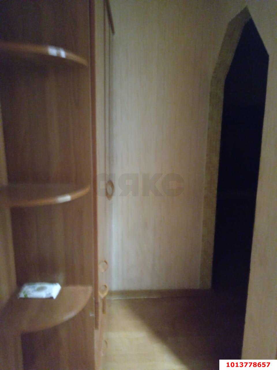 Фото №3: 3-комнатная квартира 57&nbsp;м², 1/5&nbsp;эт. - Новороссийск, р. Центральный, пр-кт Ленина, 22