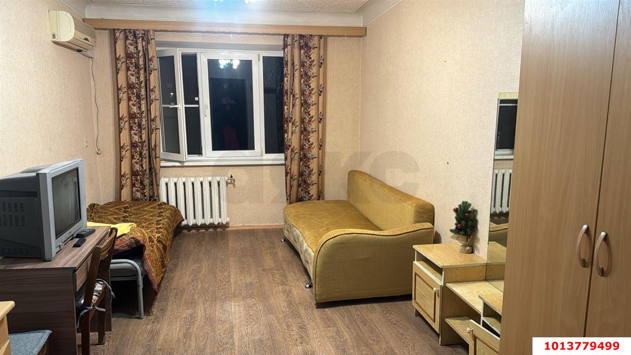 Фото №1: Комната 17&nbsp;м², 5/5&nbsp;эт. - Краснодар, мкр. Западный внутригородской округ, ул. Одесская, 25