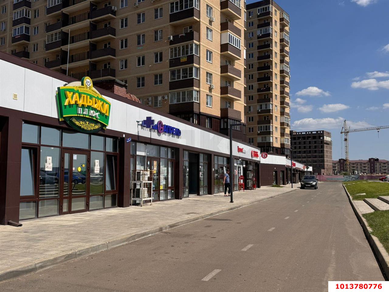 Фото №2: Торговое помещение 83&nbsp;м², 1/1&nbsp;эт. - Краснодар, Прикубанский внутригородской округ, мкр. жилой комплекс Ракурс, ул. имени Героя Ростовского, 8сБ