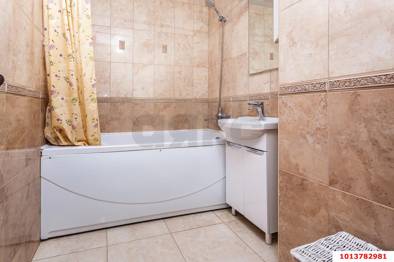 Фото №6: 3-комнатная квартира 85&nbsp;м², 9/16&nbsp;эт. - Краснодар, Прикубанский внутригородской округ, мкр. Молодёжный, ул. 2-я Целиноградская, 11