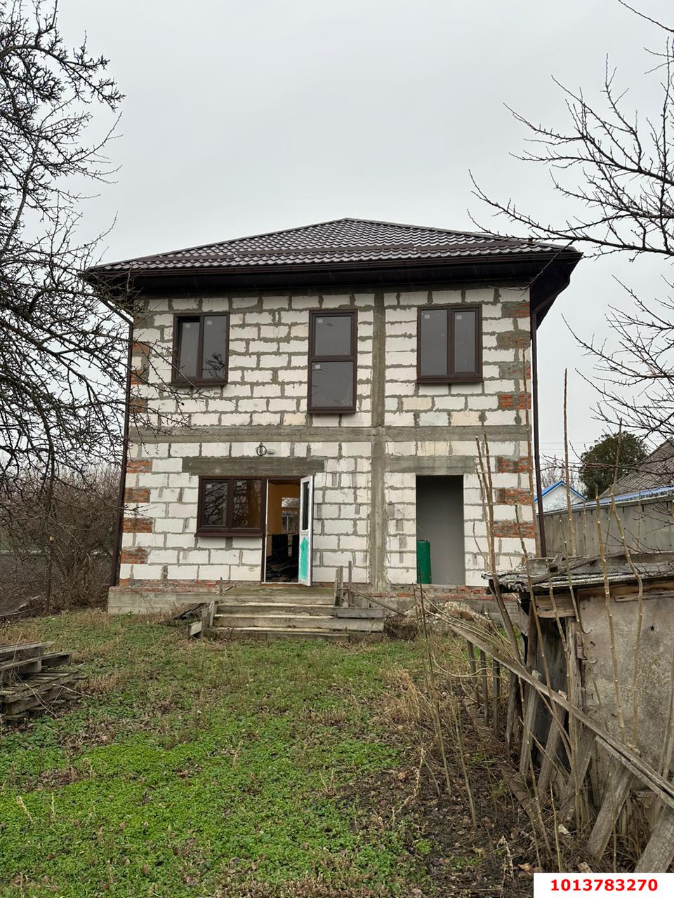 Фото №5: Дом 200&nbsp;м² + 8&nbsp;сот., 2&nbsp;эт. - Медвёдовская, ул. Октябрьская, 26