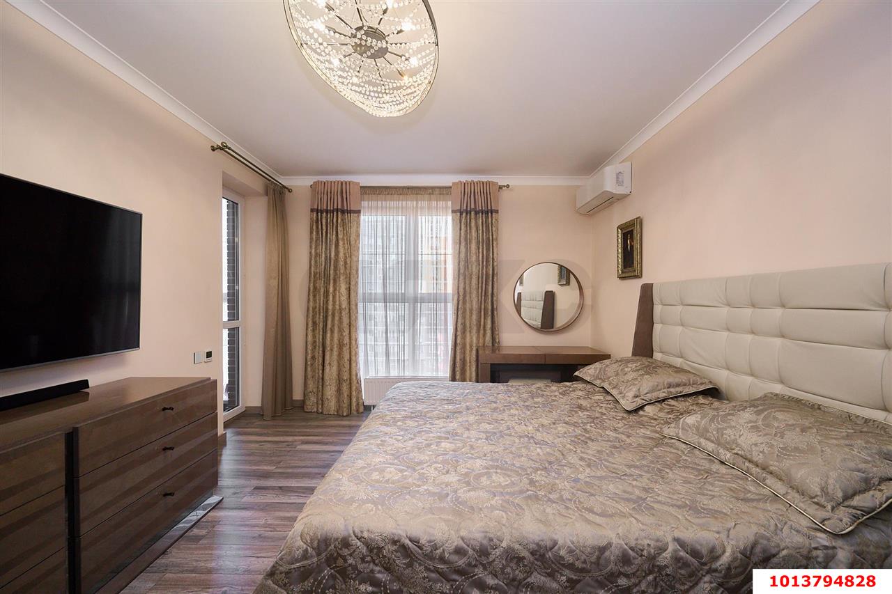 Фото №5: 2-комнатная квартира 80&nbsp;м², 5/25&nbsp;эт. - Краснодар, Западный внутригородской округ, мкр. Фестивальный, ул. Гаражная, 79/1