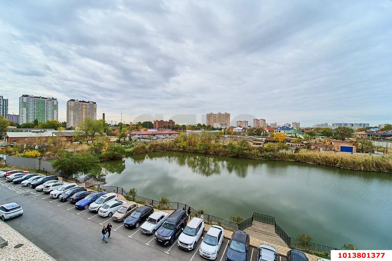 Фото №16: 2-комнатная квартира 85&nbsp;м², 4/18&nbsp;эт. - Краснодар, Прикубанский внутригородской округ, Школьный, Круглик, мкр. жилой комплекс Версаль, ул. Черниговская, 1