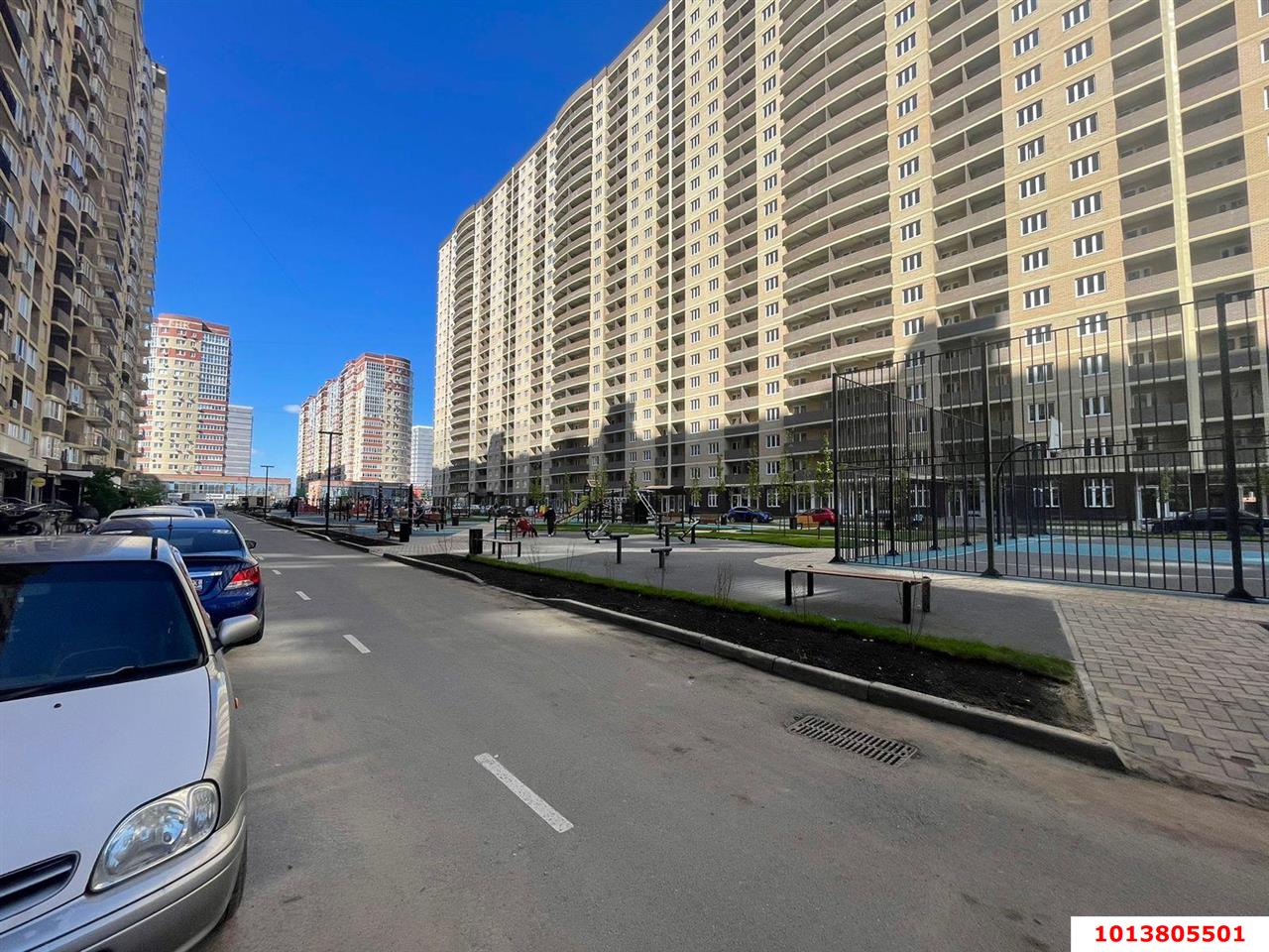 Фото №8: Торговое помещение 41&nbsp;м², 1/25&nbsp;эт. - Краснодар, Прикубанский внутригородской округ, ЖК Лучший, мкр. имени Петра Метальникова, ул. Петра Метальникова, 36