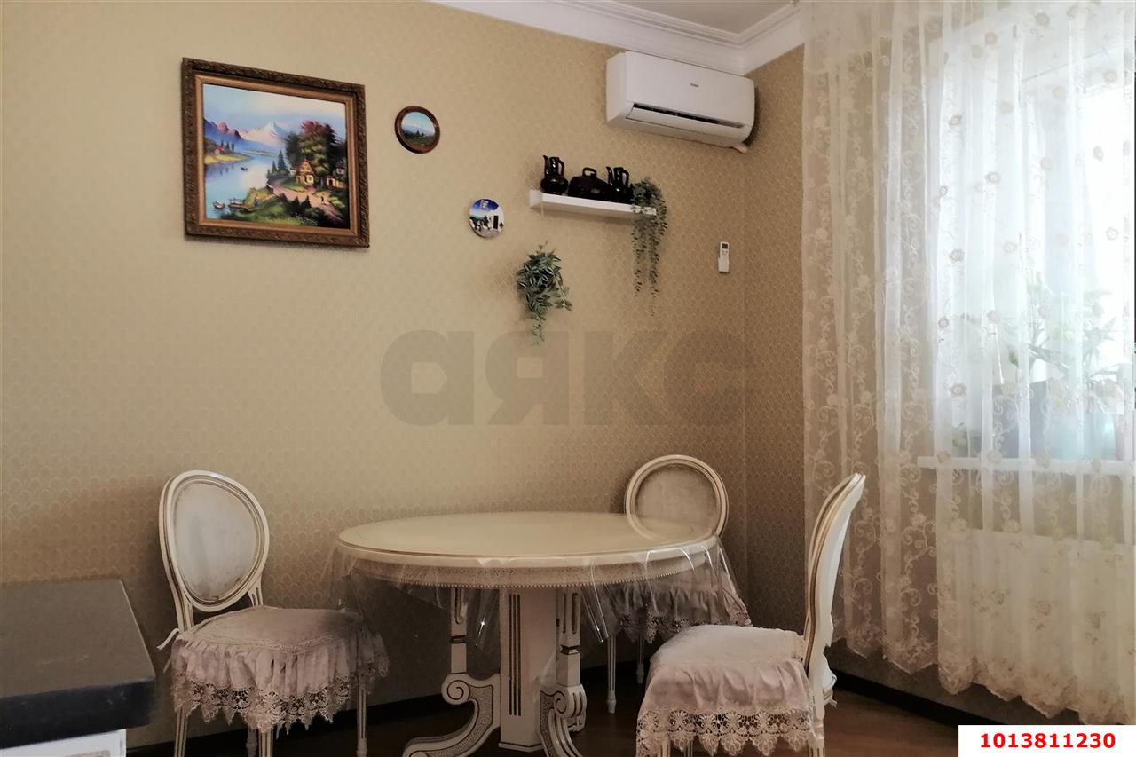 Фото №8: 3-комнатная квартира 101&nbsp;м², 8/20&nbsp;эт. - Краснодар, Западный внутригородской округ, ЖК Октябрьский, мкр. Центральный, ул. Октябрьская, 181/2