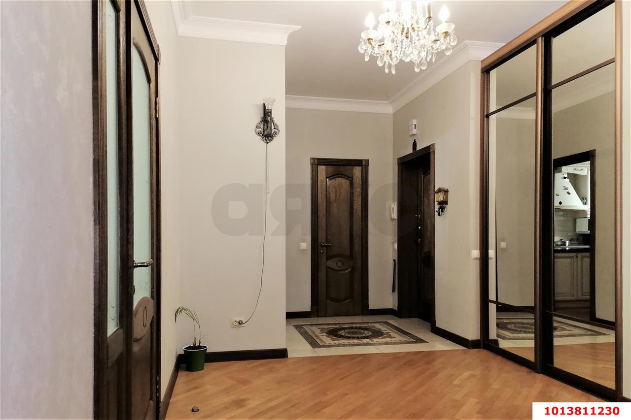 Фото №5: 3-комнатная квартира 101&nbsp;м², 8/20&nbsp;эт. - Краснодар, Западный внутригородской округ, ЖК Октябрьский, мкр. Центральный, ул. Октябрьская, 181/2