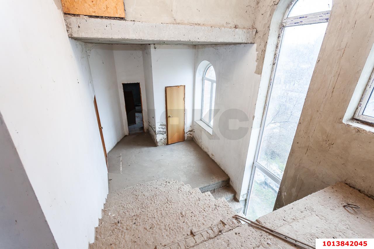 Фото №16: Дом 264&nbsp;м² + 13.11&nbsp;сот., 3&nbsp;эт. - Дорожник, мкр. Прикубанский внутригородской округ, ул. Яблоневая, 11
