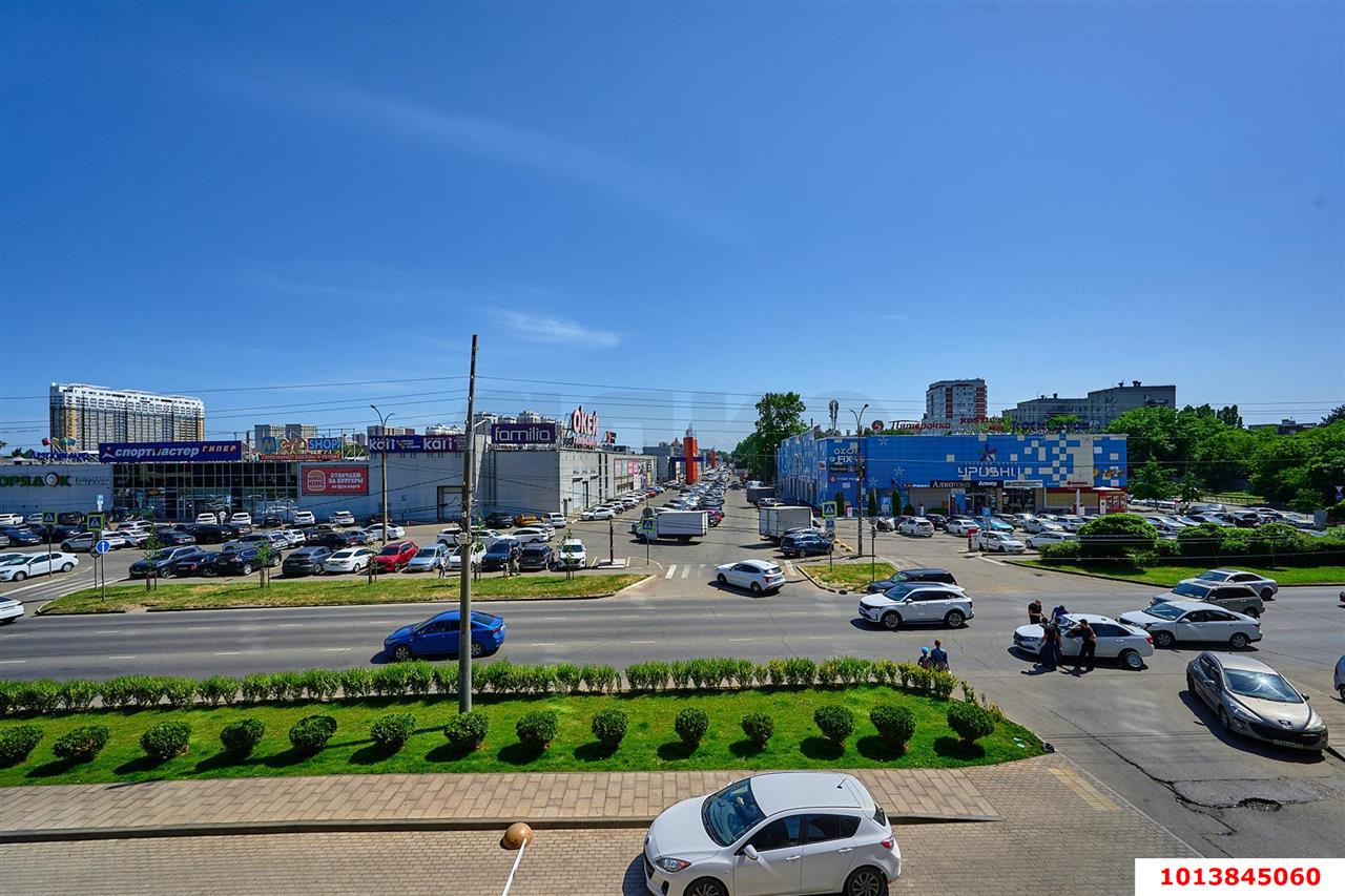 Фото №5: Торговое помещение 71&nbsp;м², 2/16&nbsp;эт. - Краснодар, Карасунский внутригородской округ, Хлопчато-бумажный Комбинат, мкр. жилой комплекс Аквамарин, ул. Уральская, 75к1