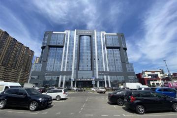 Фото №1: Торговое помещение 71 м², 2/16 эт. - Краснодар, мкр. жилой комплекс Аквамарин, ул. Уральская, 75к1