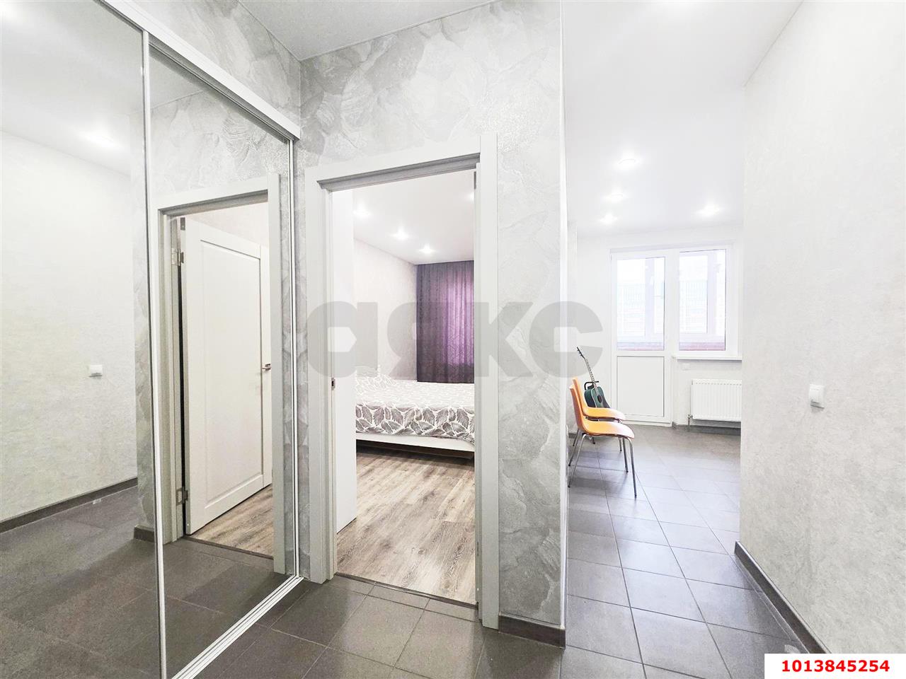 Фото №9: 1-комнатная квартира 39&nbsp;м², 11/16&nbsp;эт. - Краснодар, Прикубанский внутригородской округ, мкр. жилой комплекс Самолёт-2, ул. Западный Обход, 57к3