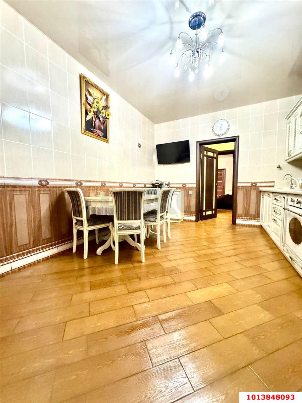 Фото №3: 5+-комнатная квартира 200&nbsp;м², 3/4&nbsp;эт. - Краснодар, Центральный внутригородской округ, мкр. Дубинка, ул. Ставропольская, 178