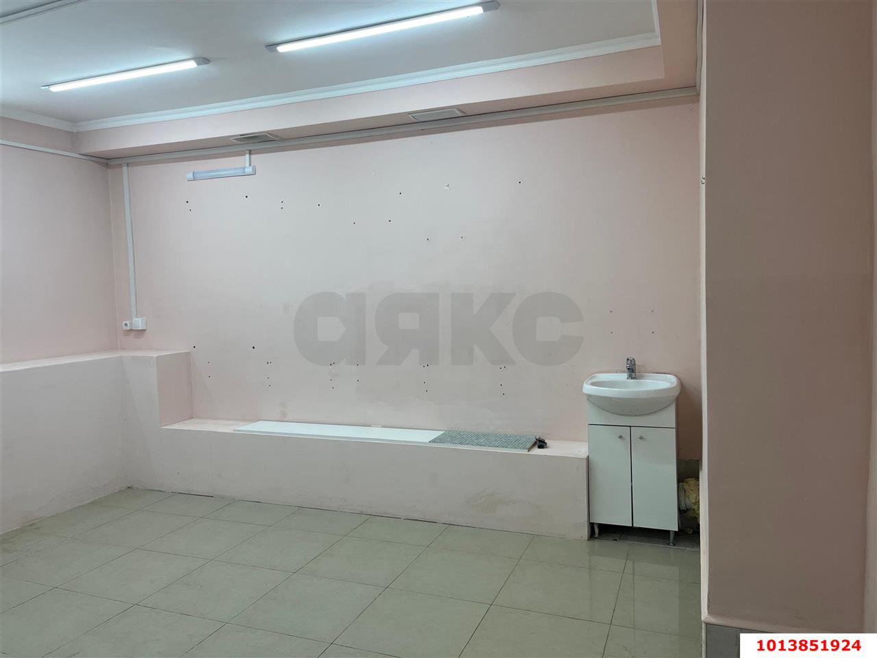 Фото №6: Офисное помещение 48&nbsp;м², -1/16&nbsp;эт. - Краснодар, мкр. Западный внутригородской округ, ул. Бабушкина, 295