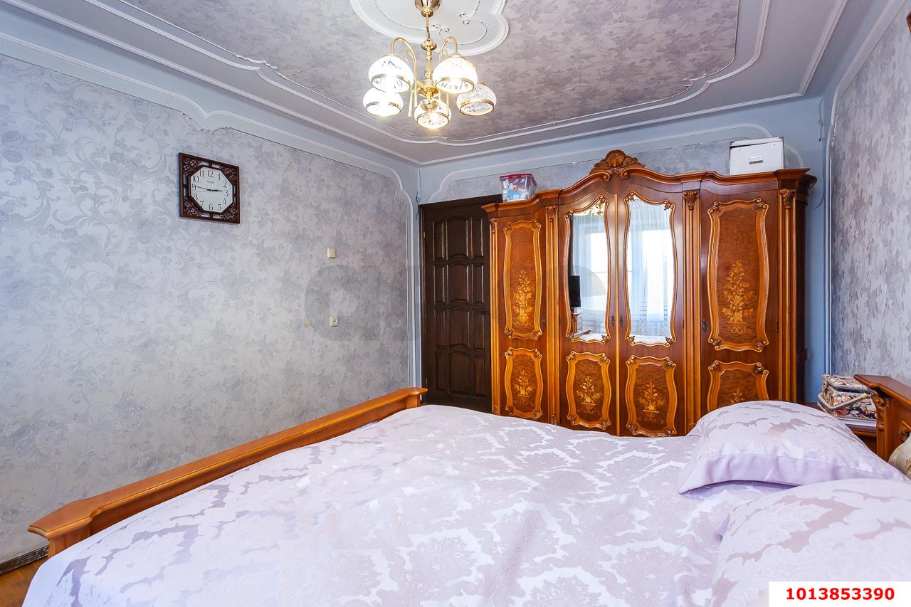Фото №10: 4-комнатная квартира 87&nbsp;м², 4/14&nbsp;эт. - Краснодар, Западный внутригородской округ, мкр. Юбилейный, б-р Платановый, 10