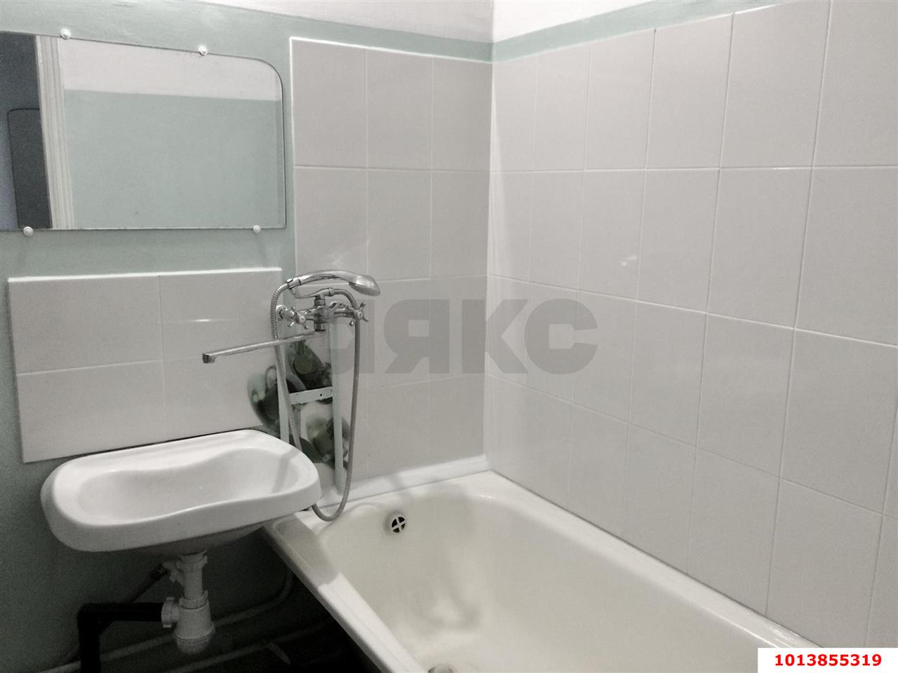 Фото №4: 1-комнатная квартира 40&nbsp;м², 2/12&nbsp;эт. - Краснодар, Западный внутригородской округ, мкр. Центральный, ул. Севастопольская, 5
