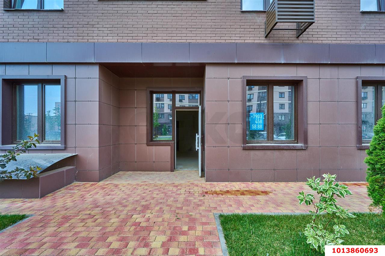 Фото №2: Торговое помещение 41&nbsp;м², 1/9&nbsp;эт. - Краснодар, Прикубанский внутригородской округ, мкр. жилой комплекс Новые Сезоны, ул. Скандинавская, 1к10