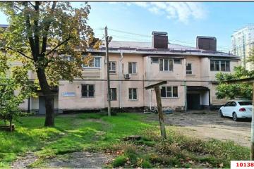 Фото №1: 2-комнатная квартира 45 м², 1/2 эт. - Краснодар, мкр. Хлопчато-бумажный Комбинат, ул. Лизы Чайкиной, 5
