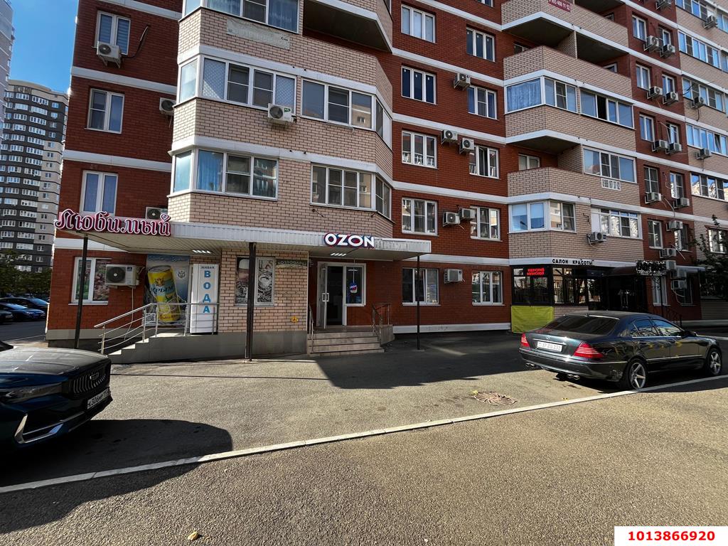 Фото №2: Торговое помещение 45&nbsp;м², 1/9&nbsp;эт. - Краснодар, Прикубанский внутригородской округ, имени Петра Метальникова, мкр. ЖК Любимый Дом, ул. Московская, 133к2