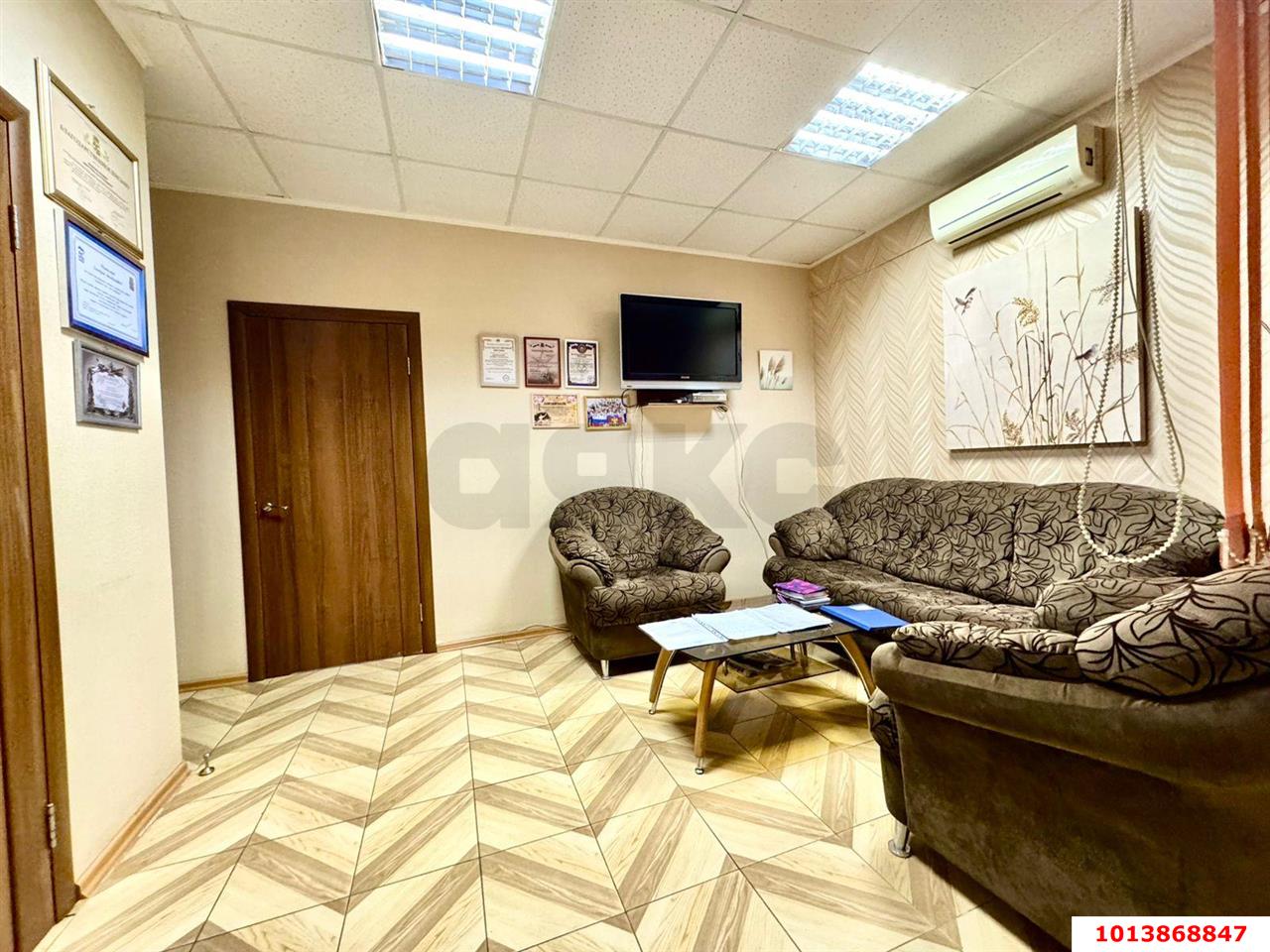 Фото №4: Офисное помещение 46&nbsp;м², 1/4&nbsp;эт. - Краснодар, Центральный внутригородской округ, мкр. Дубинка, ул. Ставропольская, 178