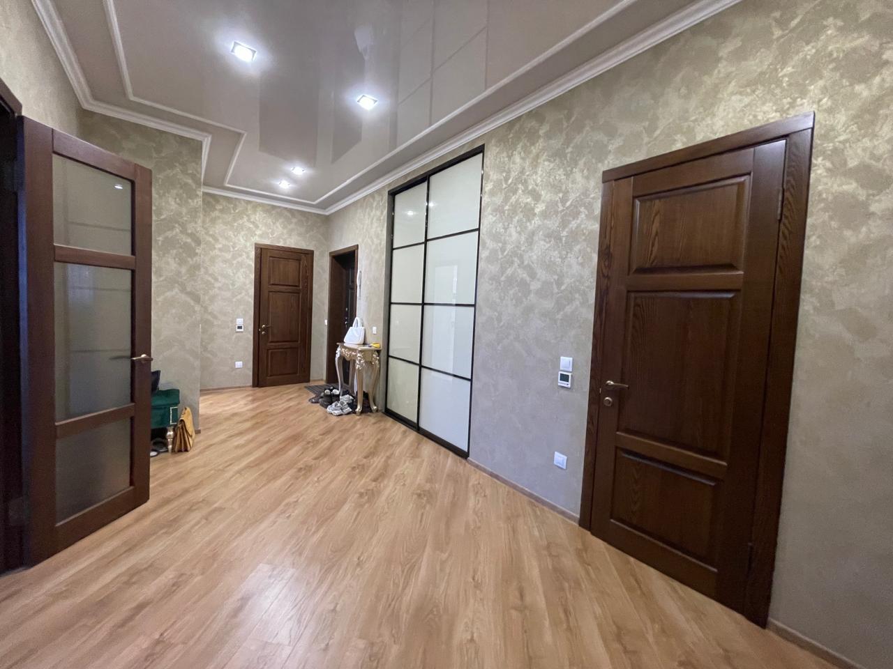 Фото №11: 3-комнатная квартира 107&nbsp;м², 2/16&nbsp;эт. - Краснодар, Прикубанский внутригородской округ, Фестивальный, мкр. Солнечный, ул. Памяти Чернобыльцев, 8