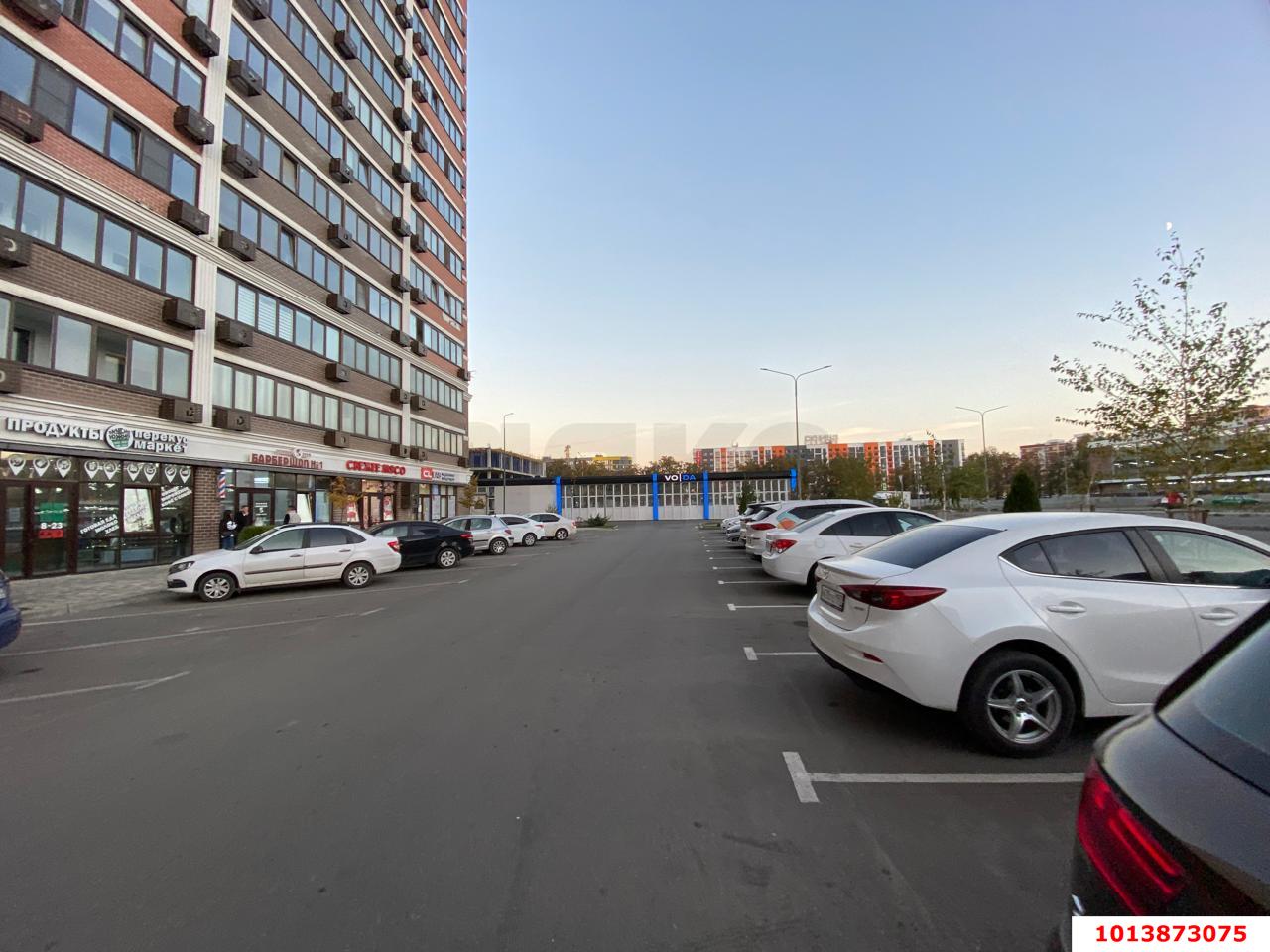 Фото №5: Торговое помещение 99&nbsp;м², 1/24&nbsp;эт. - Краснодар, Прикубанский внутригородской округ, мкр. жилой комплекс Самолёт-4, ул. Константина Гондаря, 103