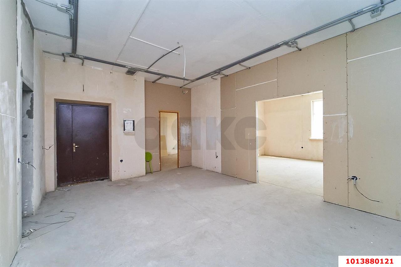 Фото №3: 4-комнатная квартира 205&nbsp;м², 5/11&nbsp;эт. - Краснодар, мкр. Западный внутригородской округ, ул. Фёдора Лузана, 23