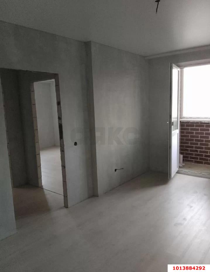 Фото №10: 3-комнатная квартира 74&nbsp;м², 2/16&nbsp;эт. - Краснодар, Прикубанский внутригородской округ, мкр. жилой комплекс Самолёт-2, ул. Западный Обход, 57