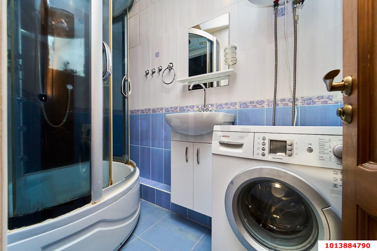 Фото №10: 4-комнатная квартира 75&nbsp;м², 8/9&nbsp;эт. - Краснодар, Карасунский внутригородской округ, мкр. Гидростроителей, ул. имени Игнатова, 51