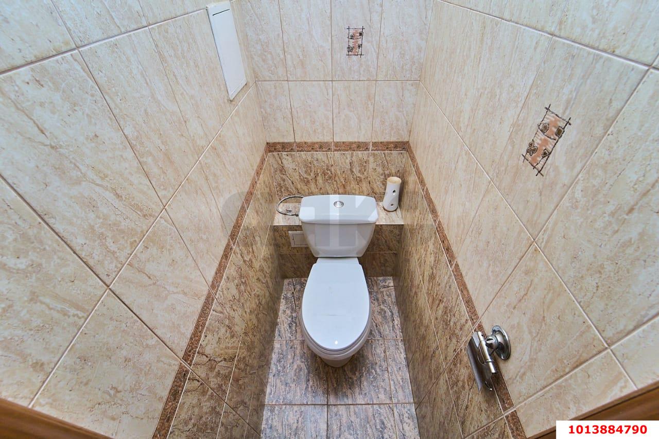 Фото №9: 4-комнатная квартира 75&nbsp;м², 8/9&nbsp;эт. - Краснодар, Карасунский внутригородской округ, мкр. Гидростроителей, ул. имени Игнатова, 51