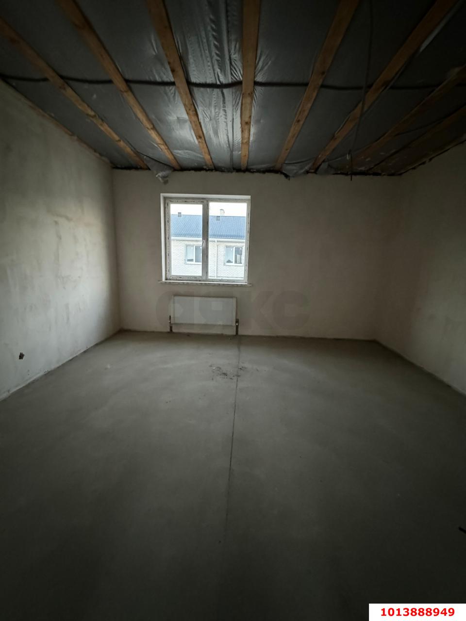 Фото №3: 3-комнатная квартира 90&nbsp;м², 1/2&nbsp;эт. - Пригородный, Карасунский внутригородской округ, мкр. Алтайский, ул. Болгарская, 14к2