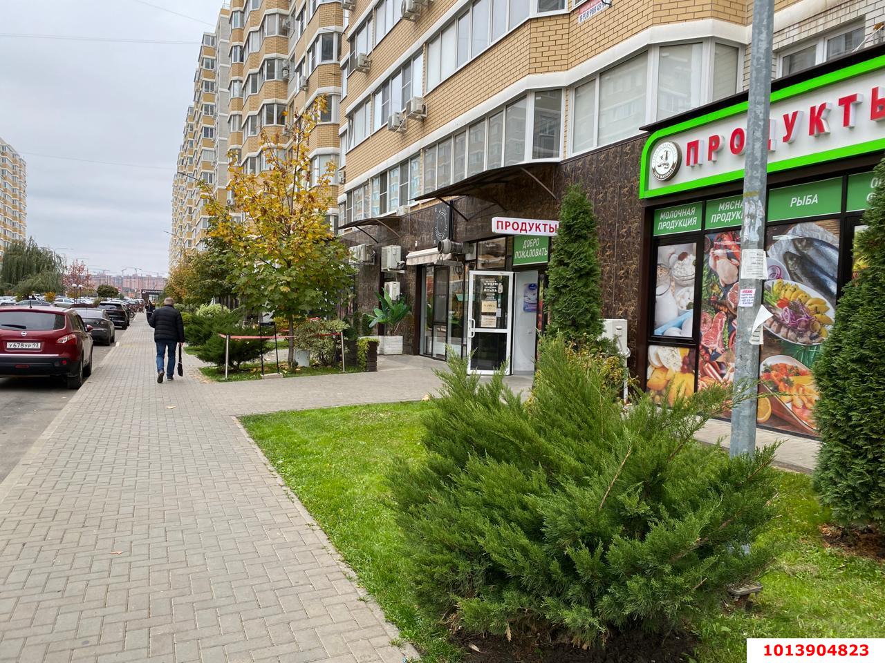 Фото №6: Торговое помещение 83&nbsp;м², 1/16&nbsp;эт. - Краснодар, Прикубанский внутригородской округ, мкр. жилой комплекс Самолёт-2, ул. Западный Обход, 57