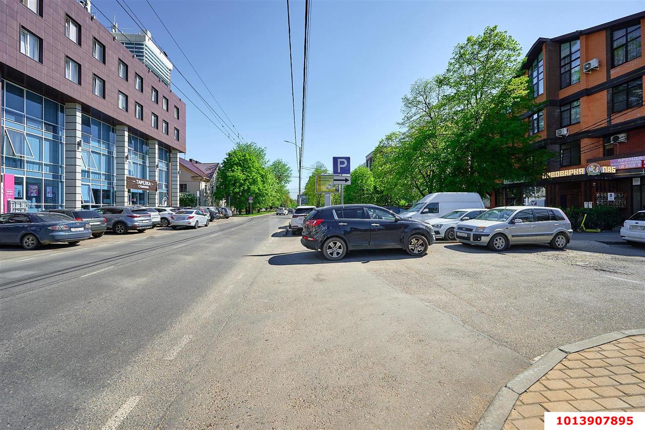 Фото №4: Готовый бизнес 728&nbsp;м², 5&nbsp;эт. - Краснодар, мкр. Западный внутригородской округ, ул. имени Дзержинского, 35/2