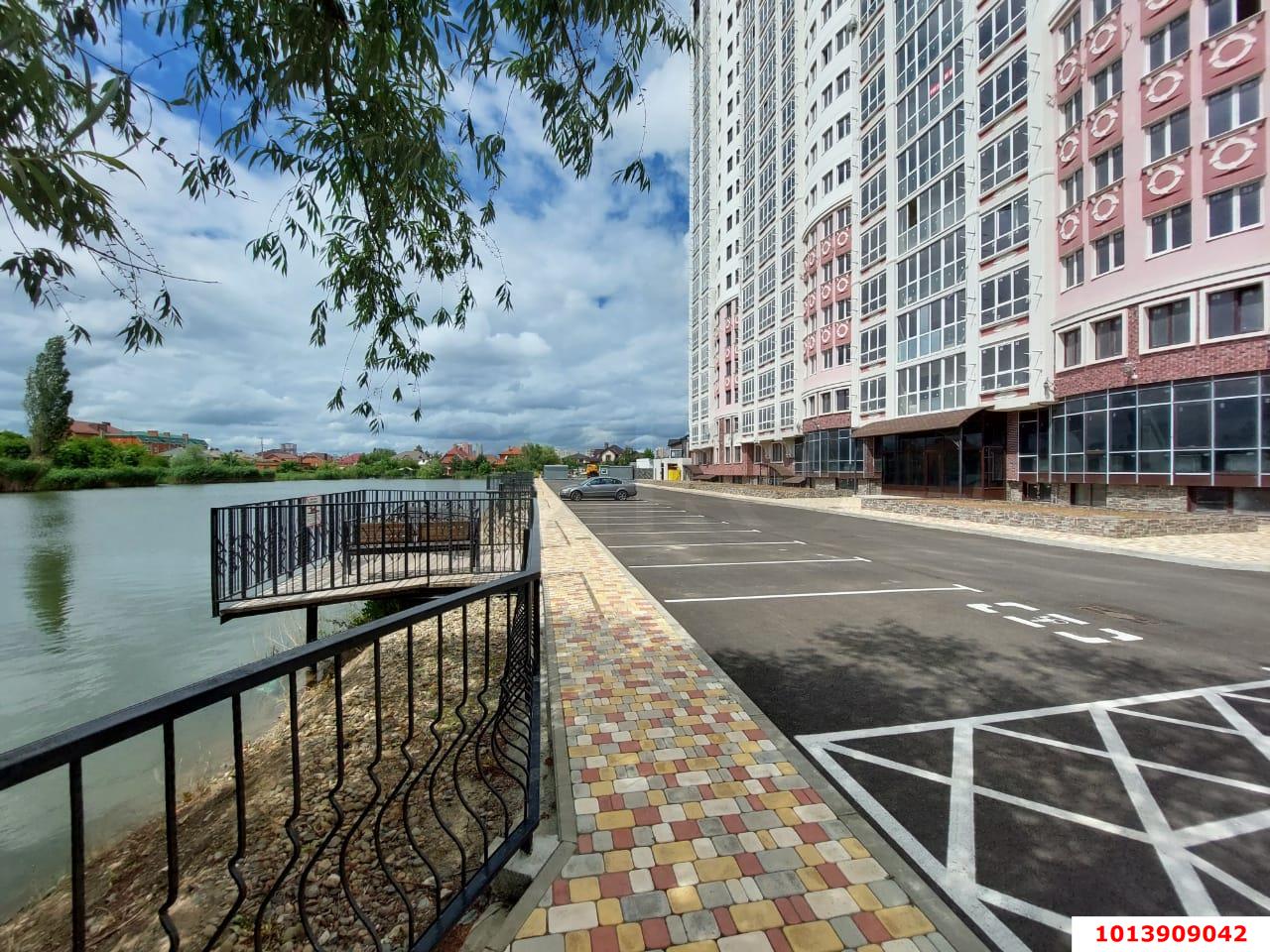 Фото №2: 3-комнатная квартира 120&nbsp;м², 19/20&nbsp;эт. - Краснодар, Прикубанский внутригородской округ, Школьный, Круглик, мкр. жилой комплекс Версаль, ул. Черниговская, 1