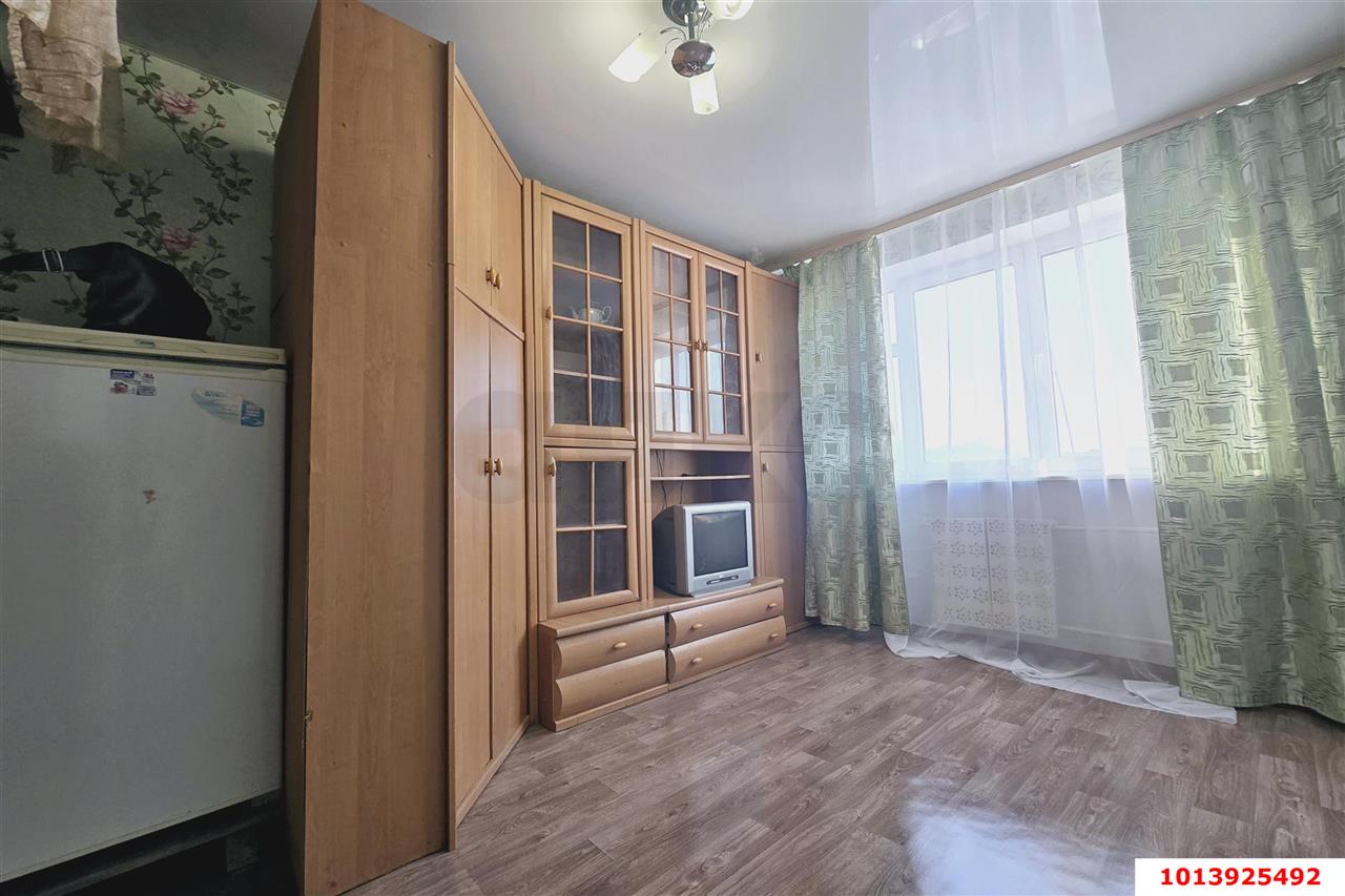Фото №2: Комната 13&nbsp;м², 5/5&nbsp;эт. - Краснодар, Карасунский внутригородской округ, мкр. Хлопчато-бумажный Комбинат, ул. Таганрогская, 5